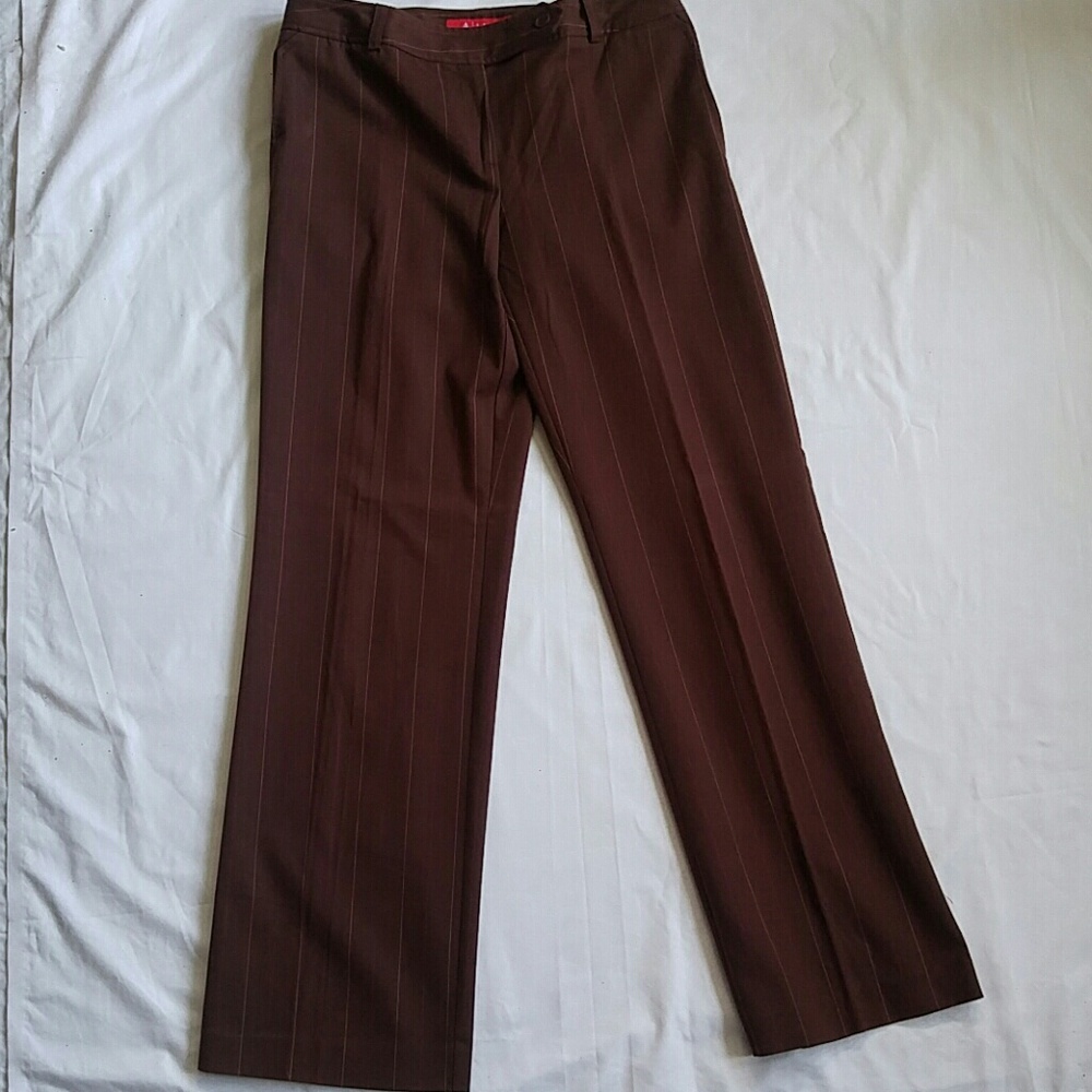 Pant - Picture 5 of 6